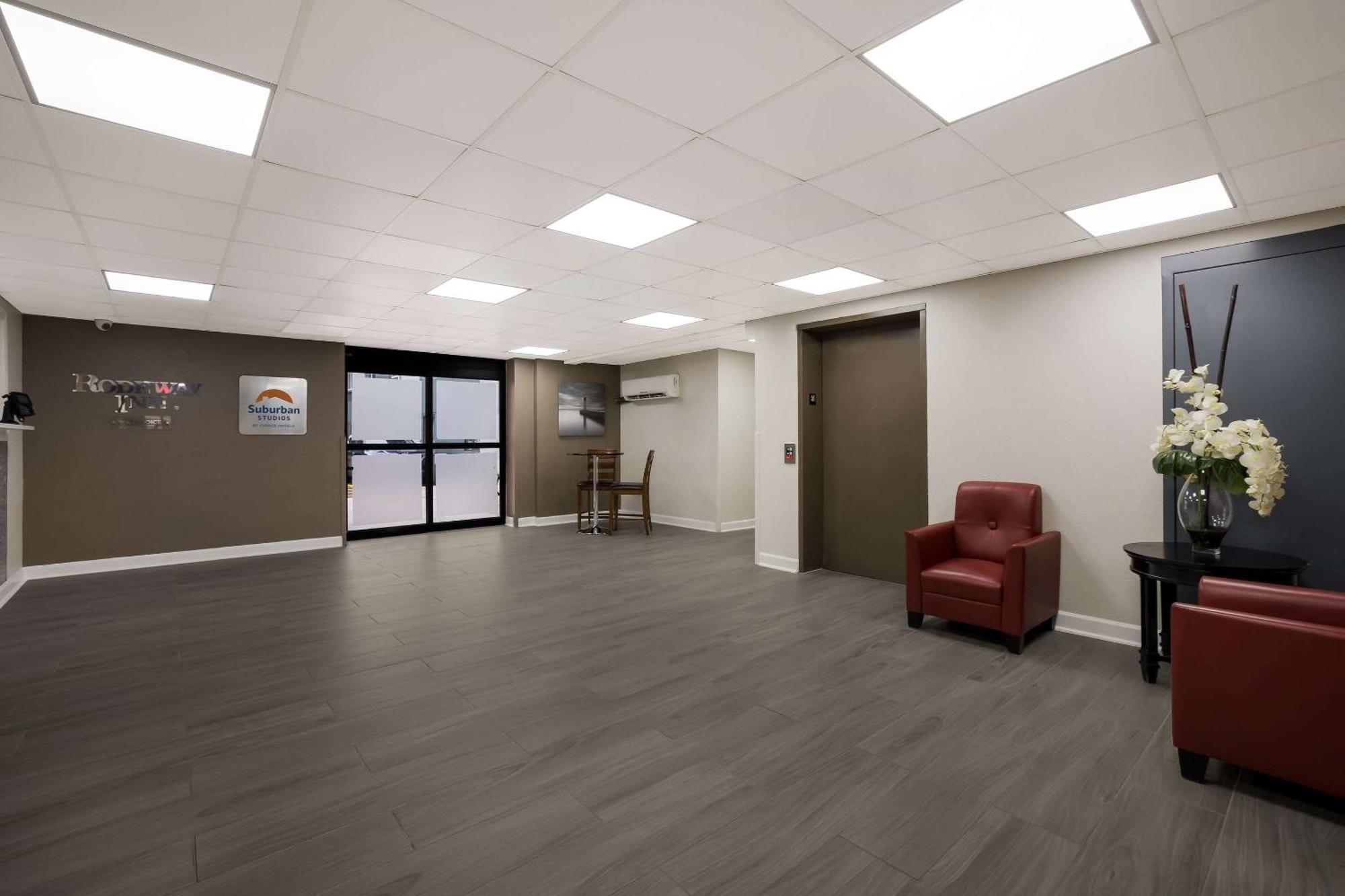 Suburban Studios Milwaukee Airport Bagian luar foto