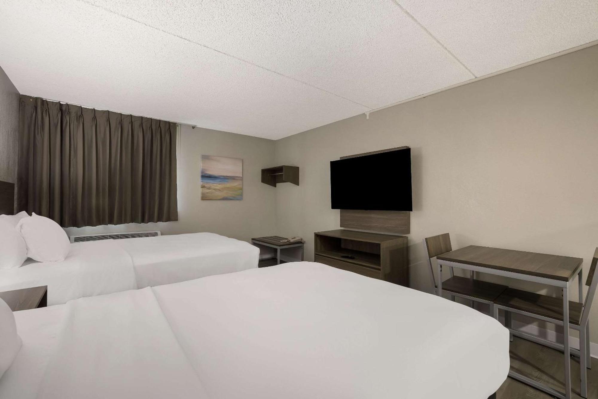 Suburban Studios Milwaukee Airport Bagian luar foto